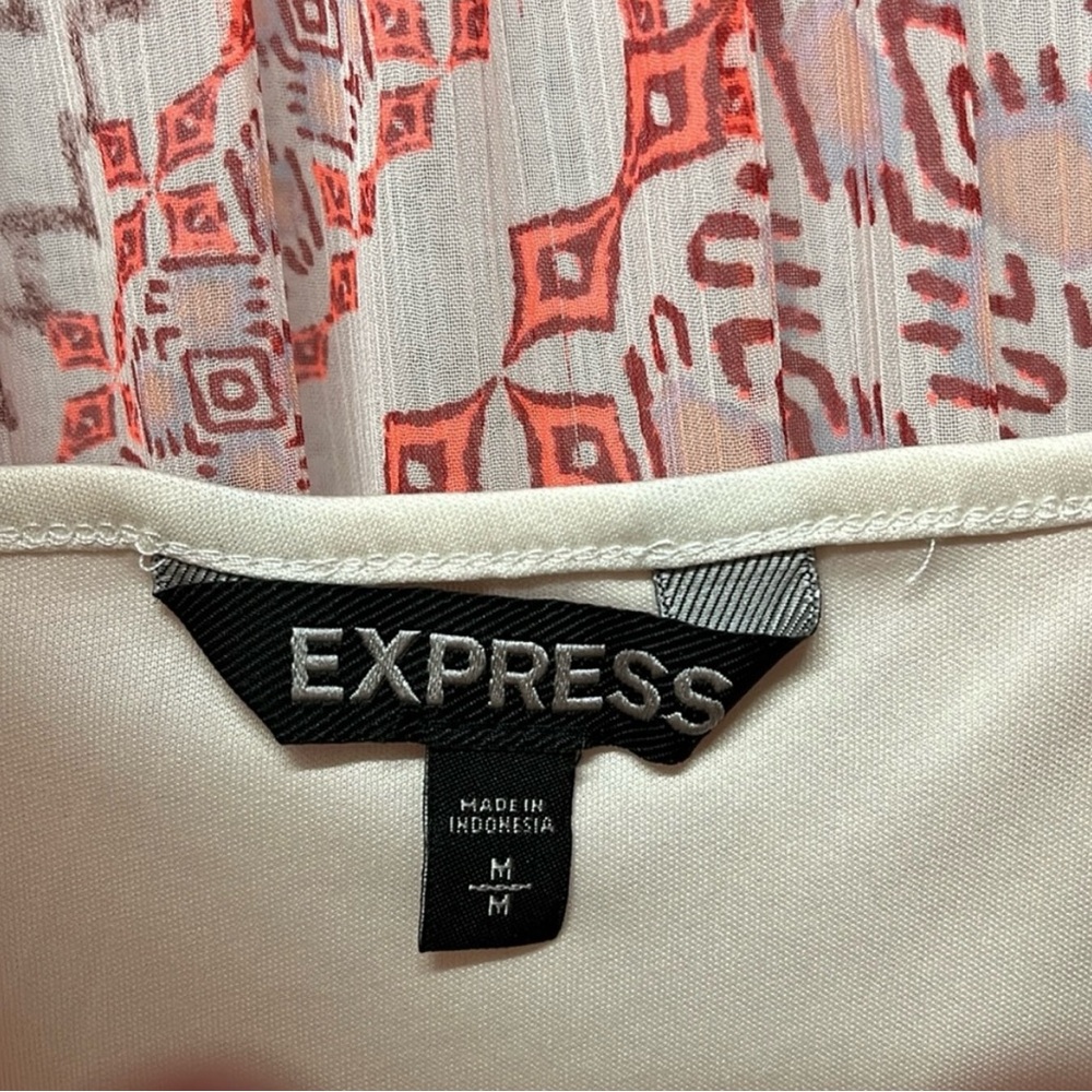 Express | Tapestry Print Short Sleeve Maxi Sheer Overlay Mini Dress - Picture 5 of 10